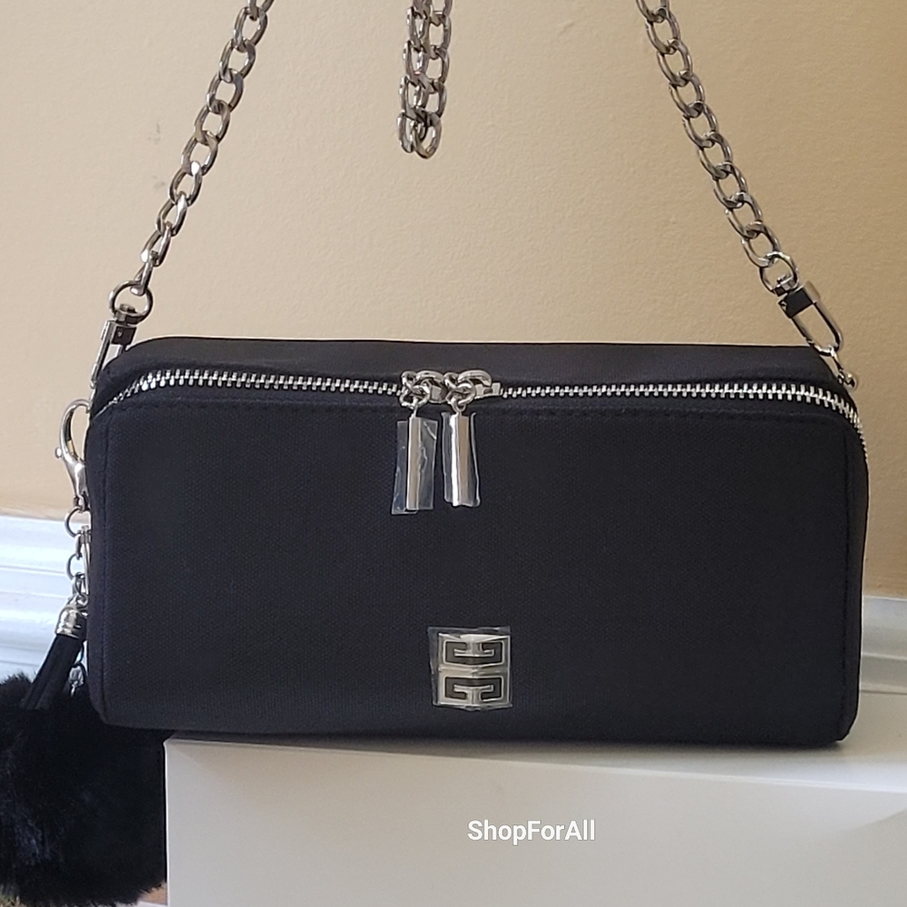 Givenchy - Picture 5 of 12